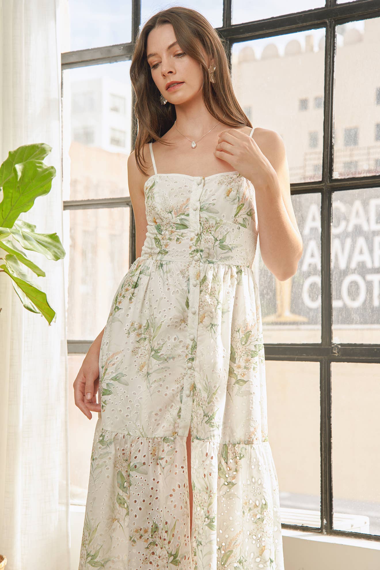 HYDRANGEA EYELET WOVEN DRESS