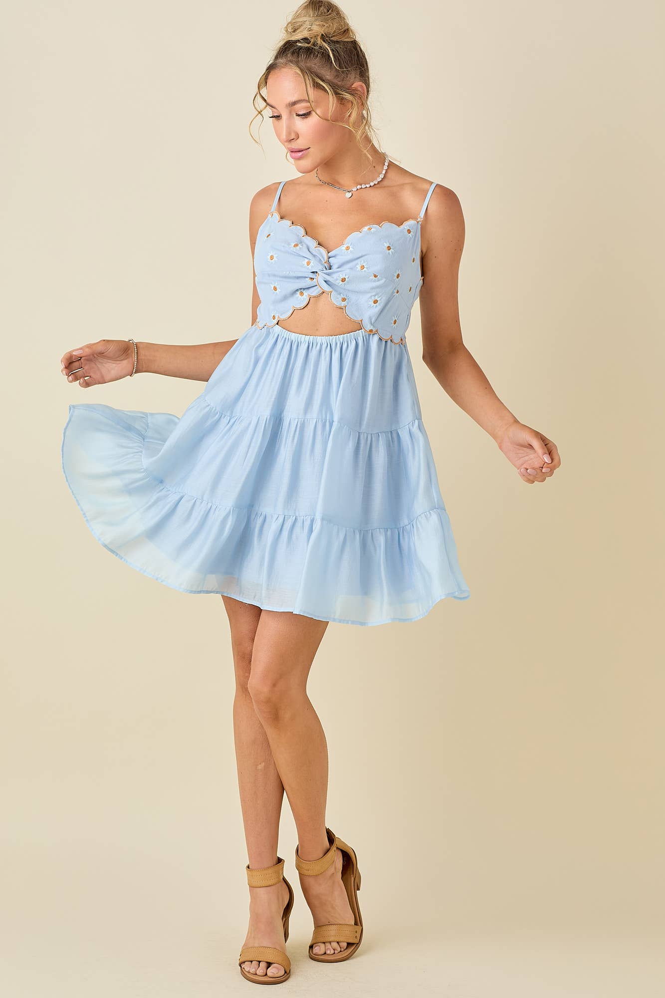 Twisted bust baby doll dress: SKY BLUE