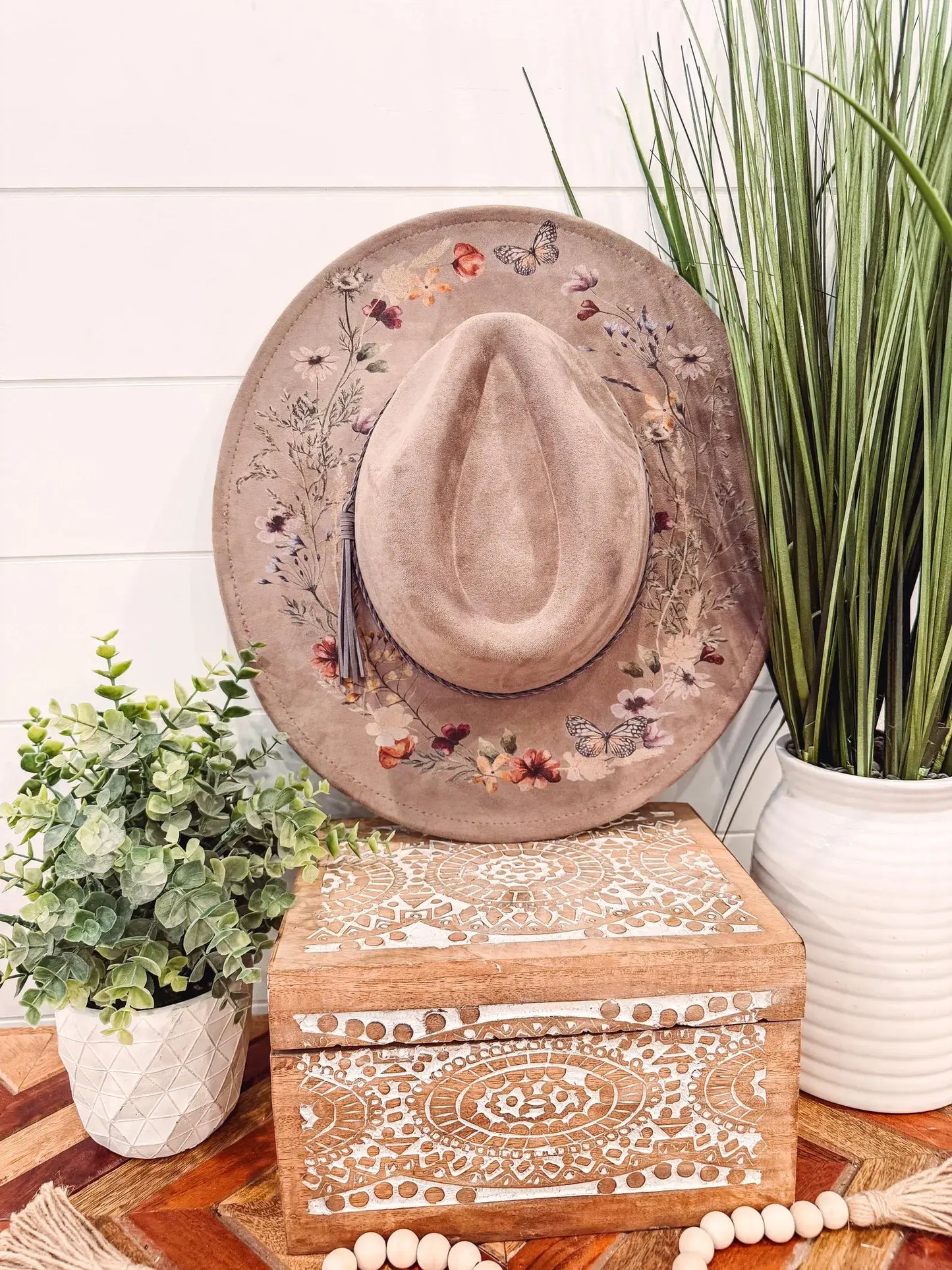 Floral Print Hat: Mocha