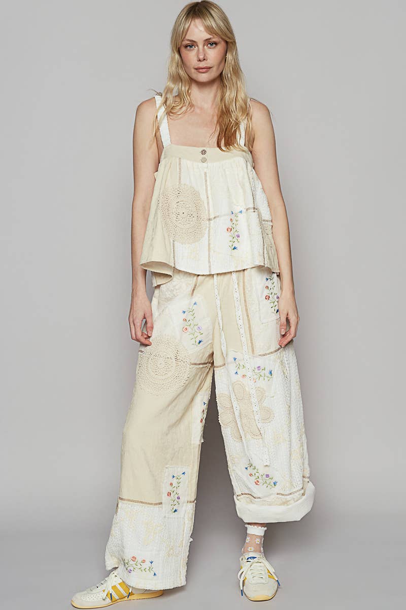 Solid lace patch detail woven pants