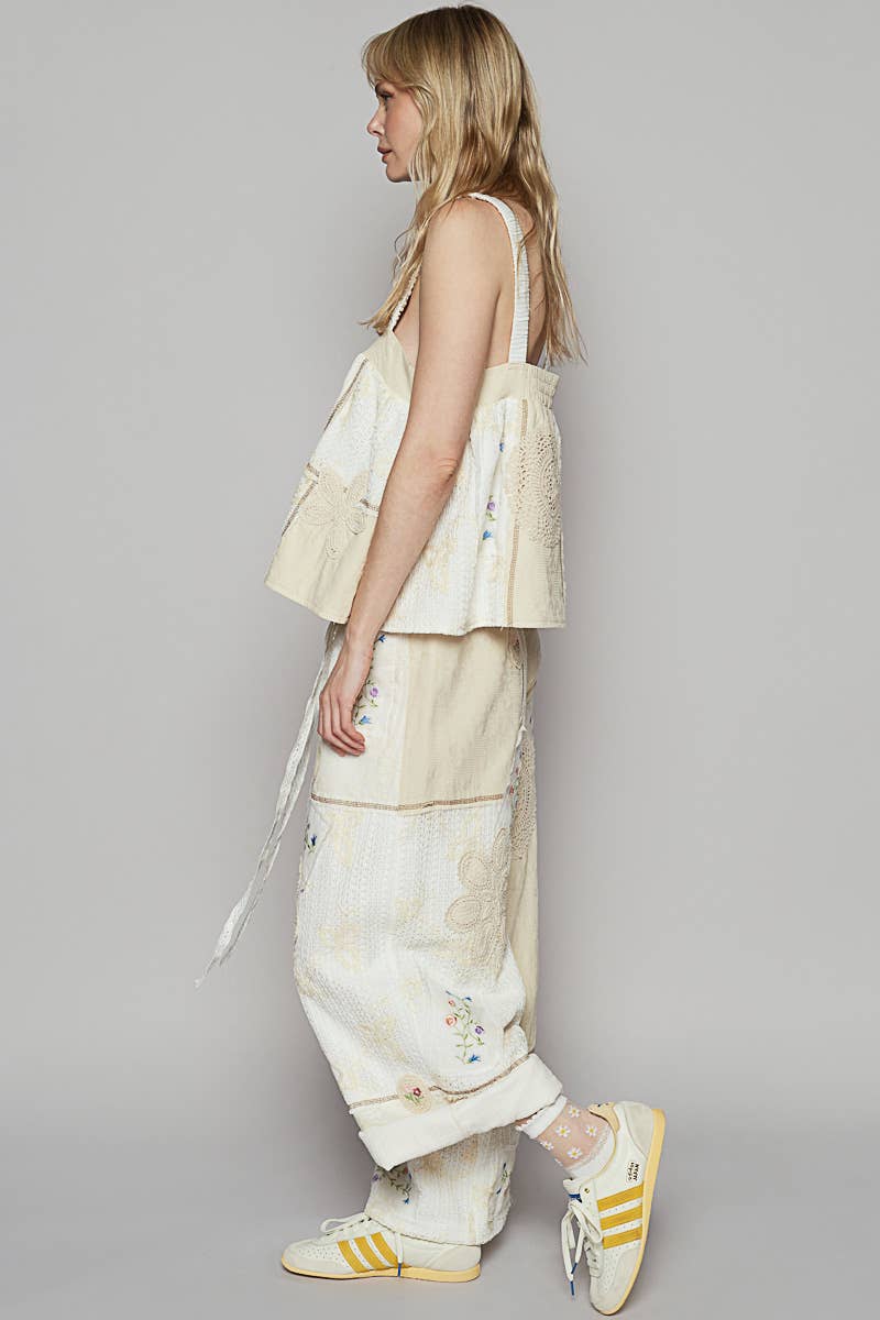 Solid lace patch detail woven pants