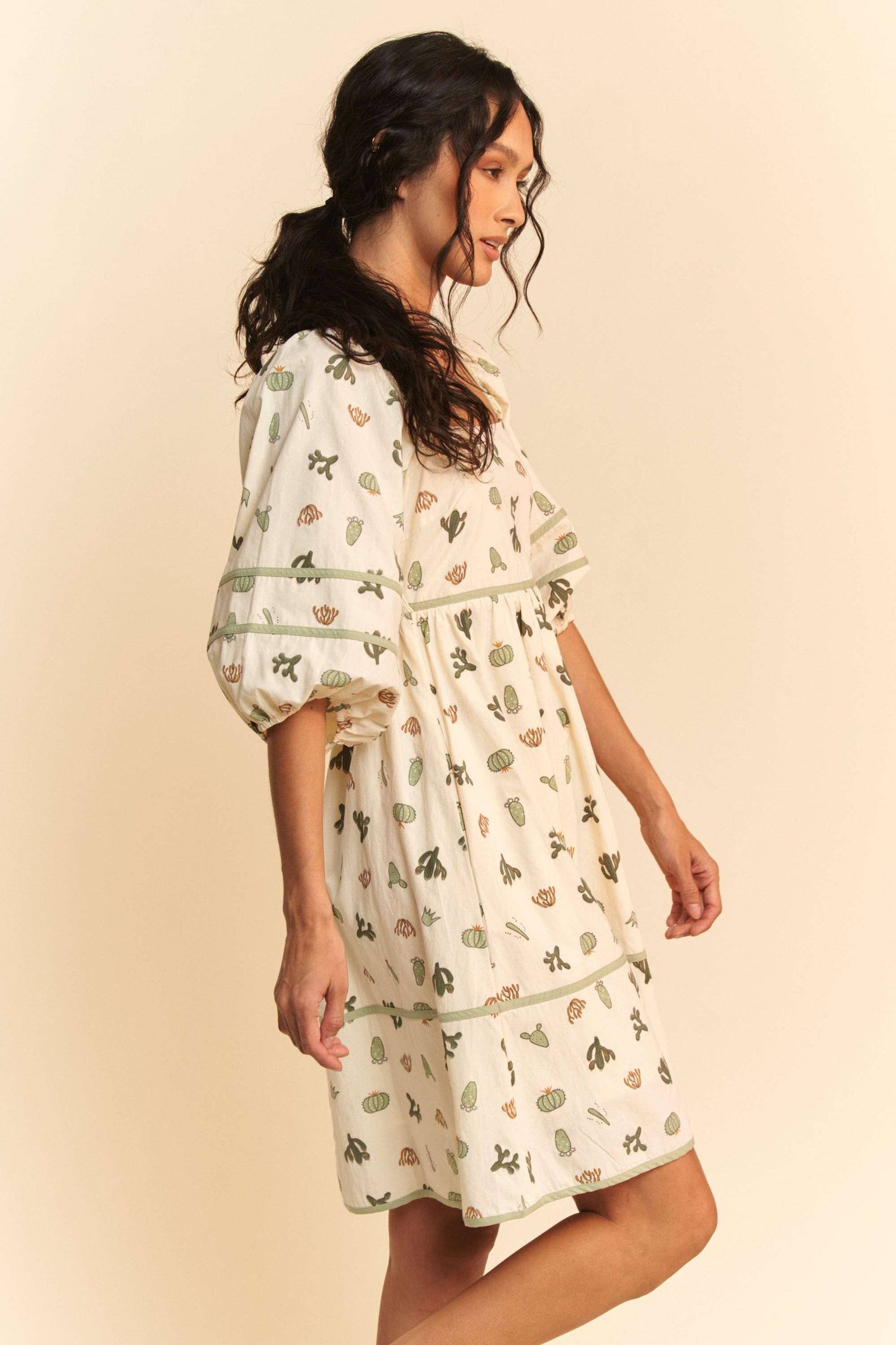 CACTUS PRINT DRESS: CREAM/GREEN