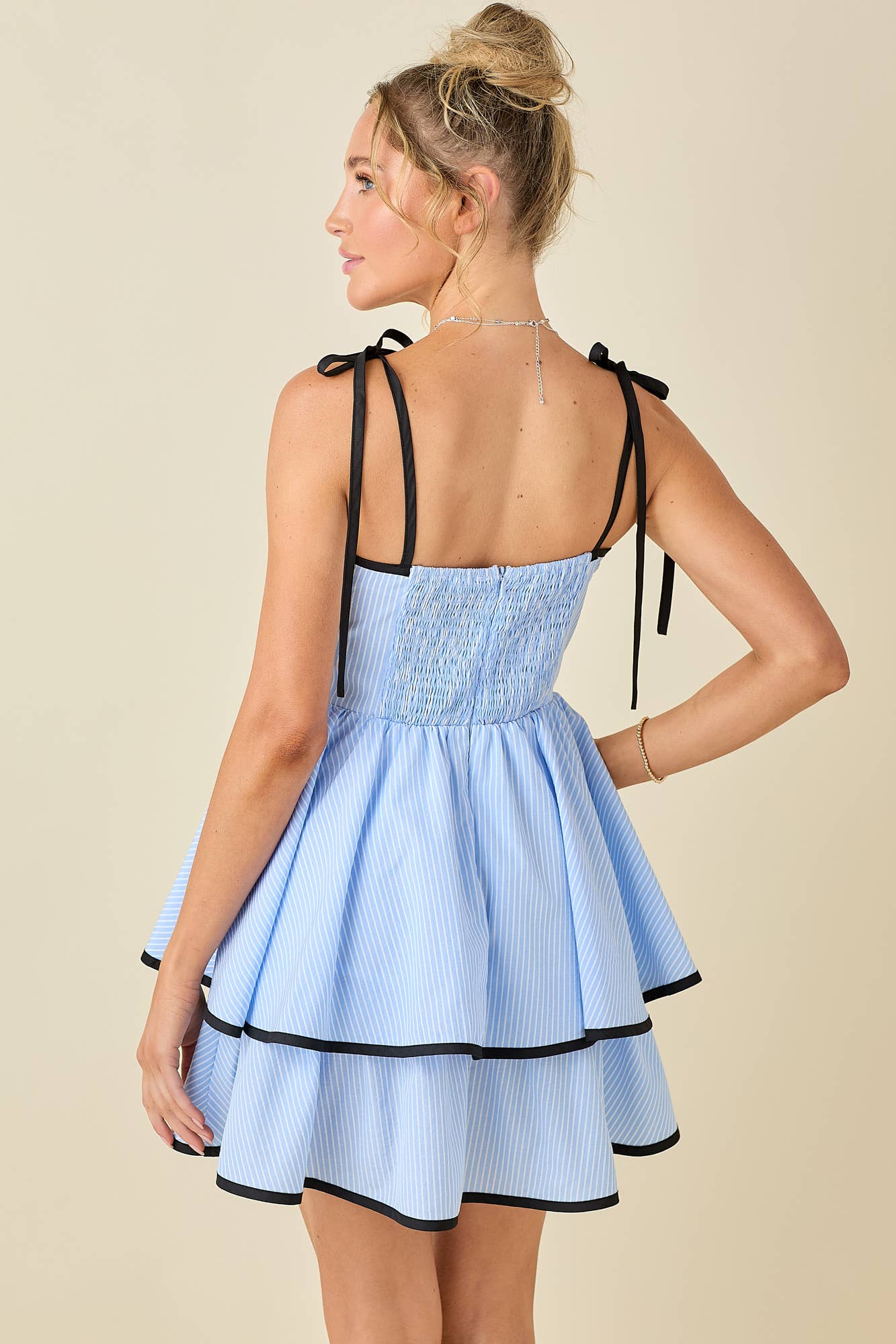 Ribbon shoulder strap dress: BLUE/BLACK