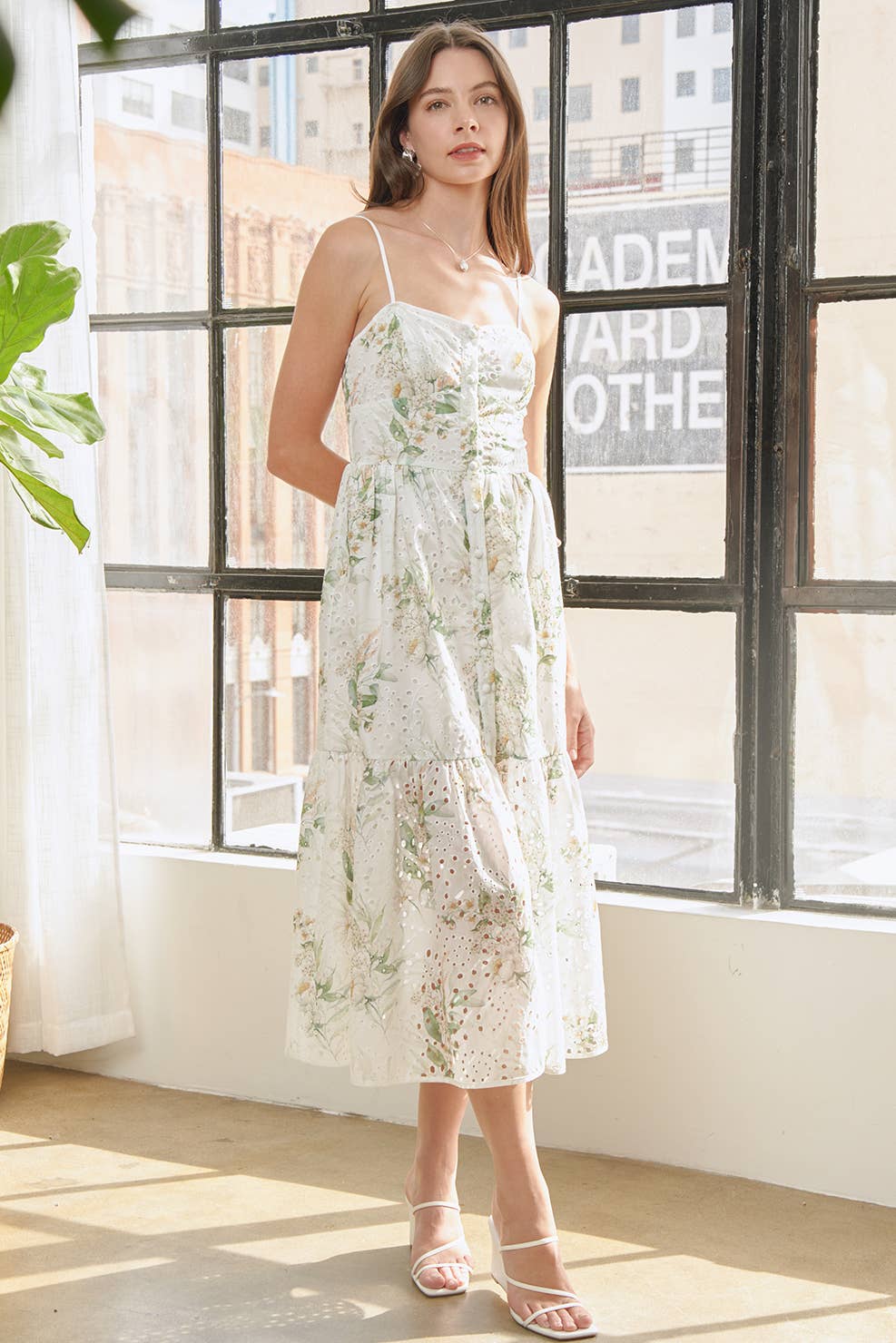 HYDRANGEA EYELET WOVEN DRESS