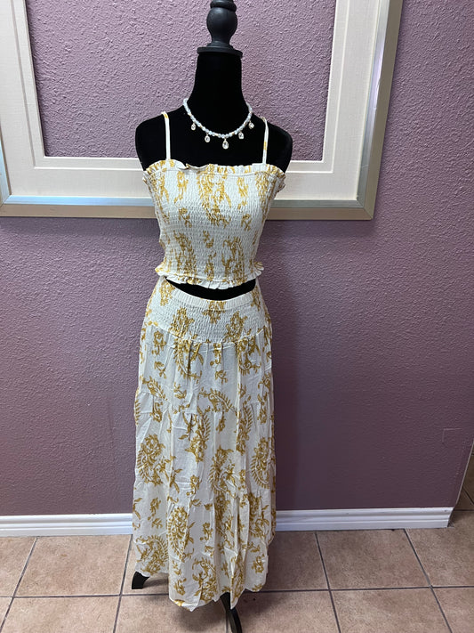 Yellow Leaf Swirl Set