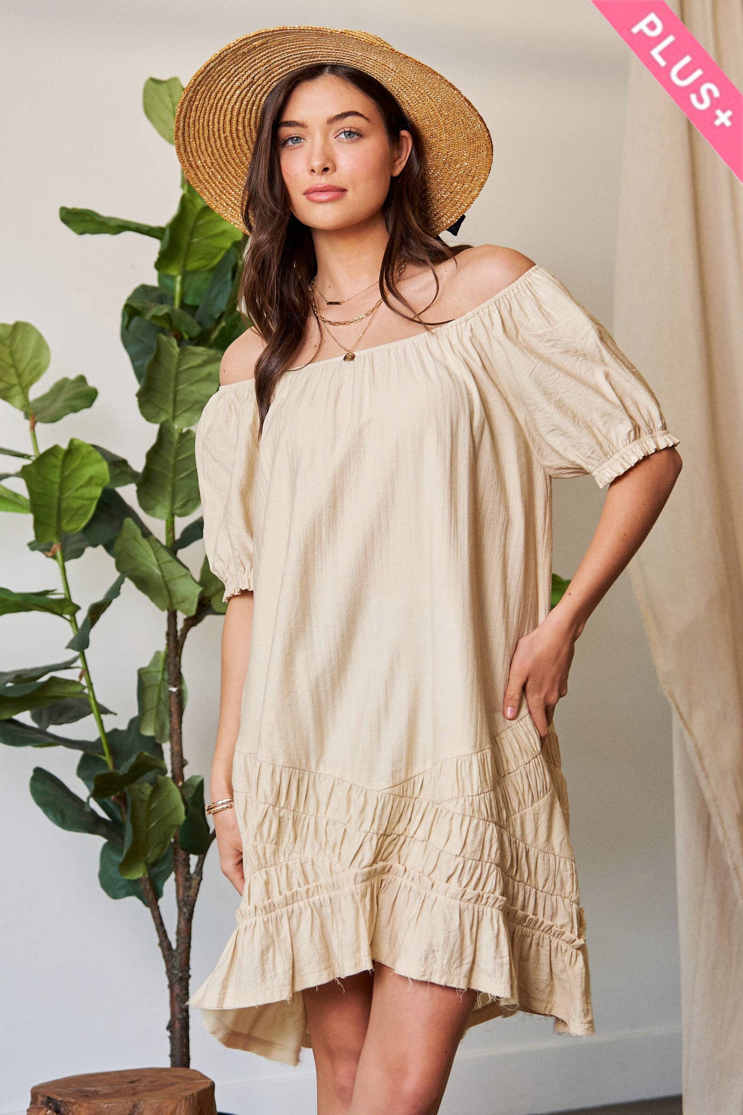 PLUS PUFF SLEEVE DRESS: Natural