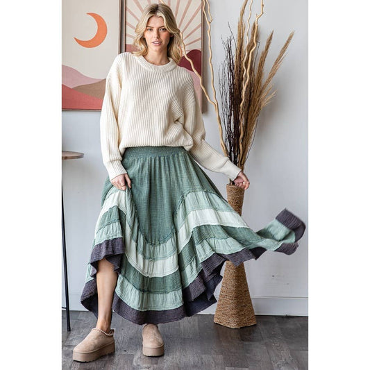 TIERED FLARE HEM SKIRT: SAGE