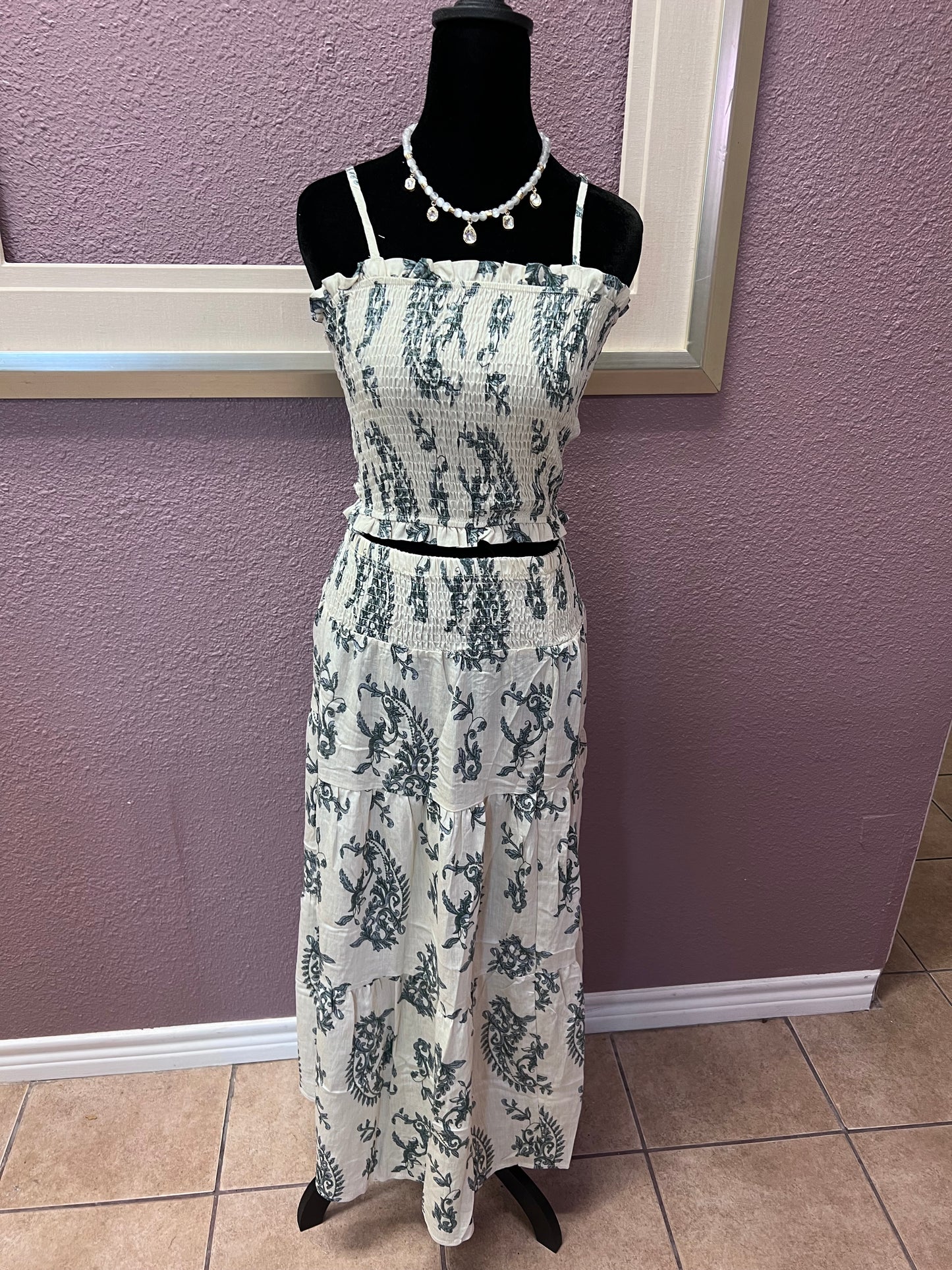 Green Leaf Swirl Set