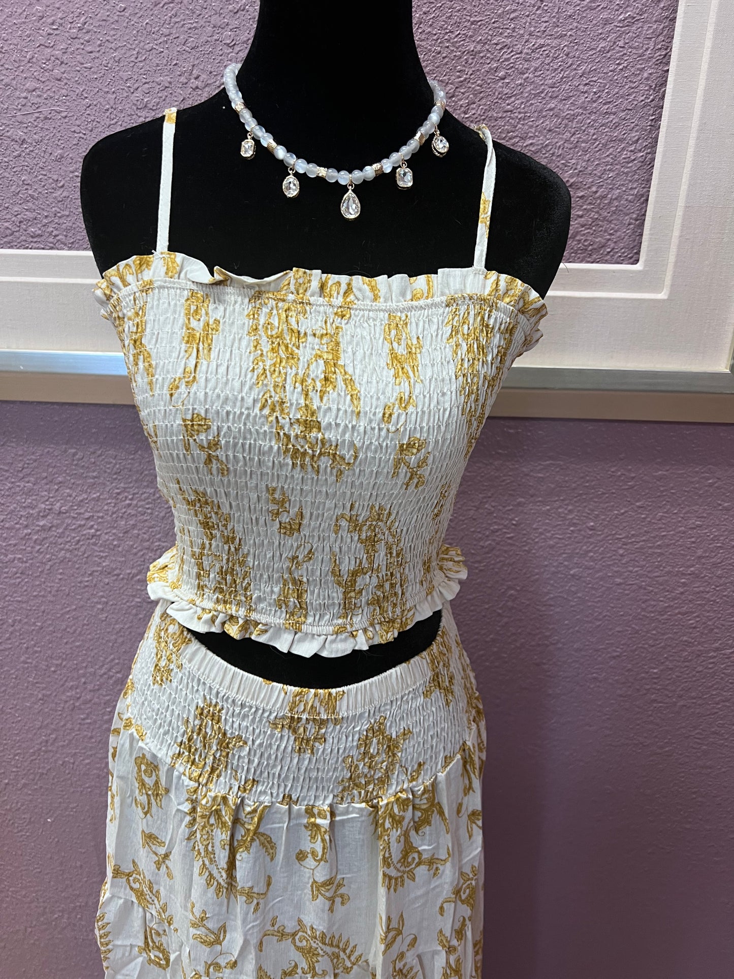 Yellow Leaf Swirl Set