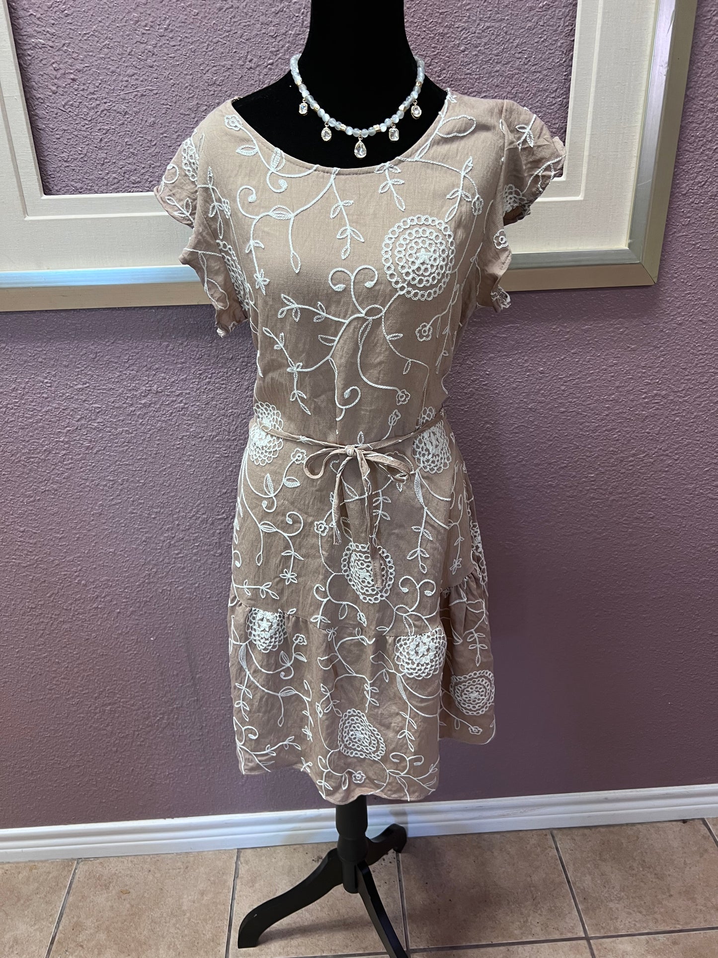 Embroidered Dress - Brown