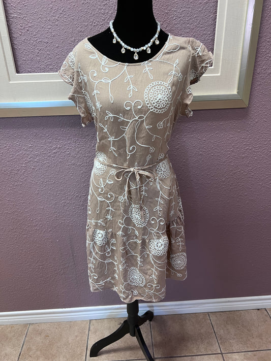 Embroidered Dress - Brown