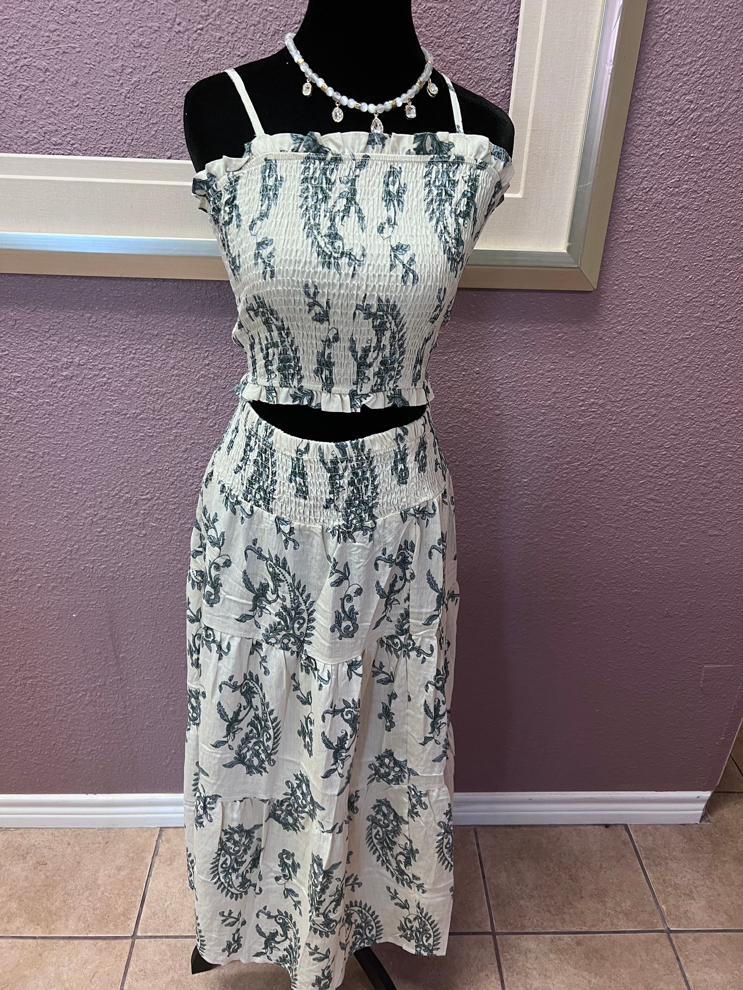 Green Leaf Swirl Set